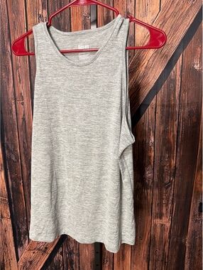 Nike Dri-FIT Grey Sleeveless Athletic Tank Top Size M